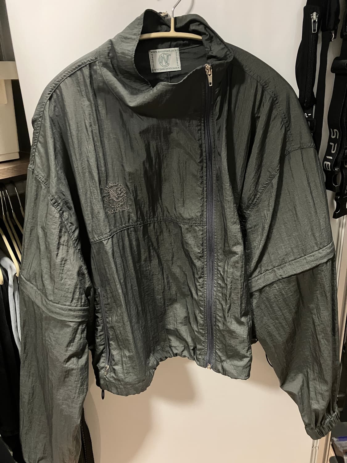 노컨텐츠 윈드 브레이커 다크그레이 상품이미지1