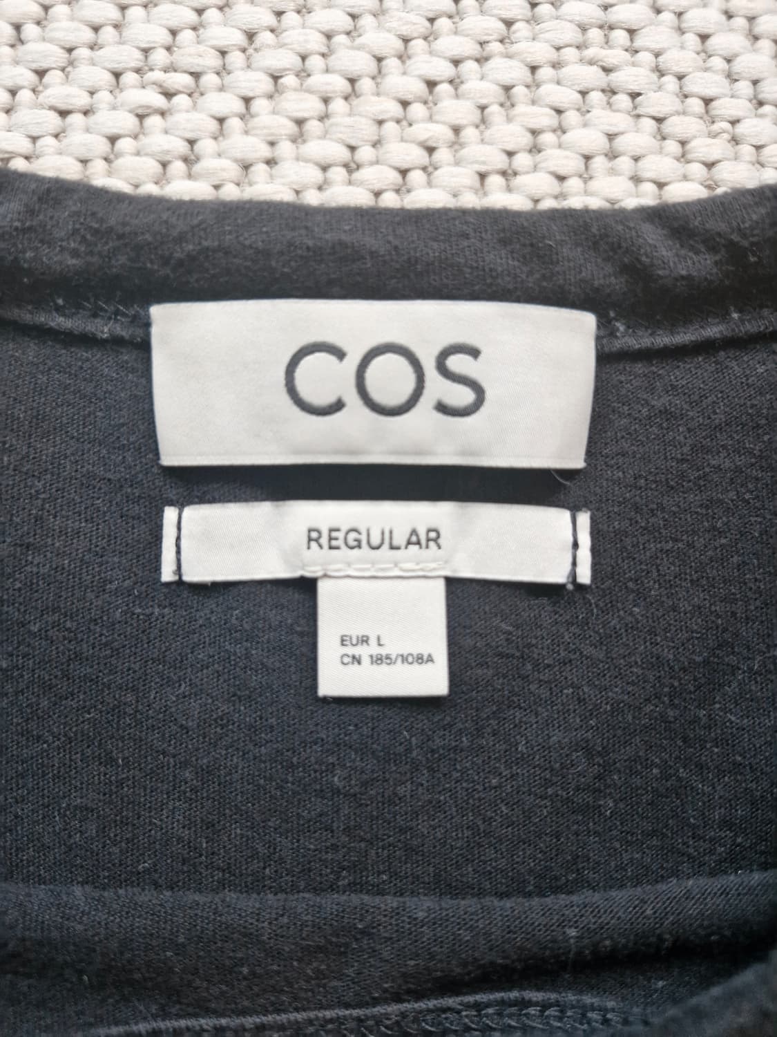 COS 코스 레귤러 브러쉬드 반팔티 L  상품이미지5