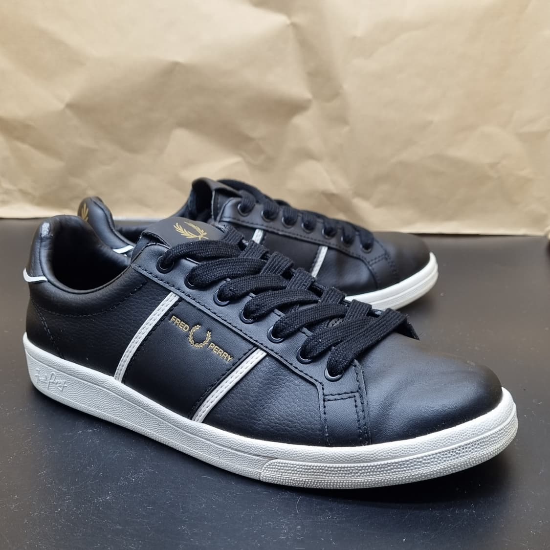 프레드페리 레더 남성스니커즈 260 상품이미지1