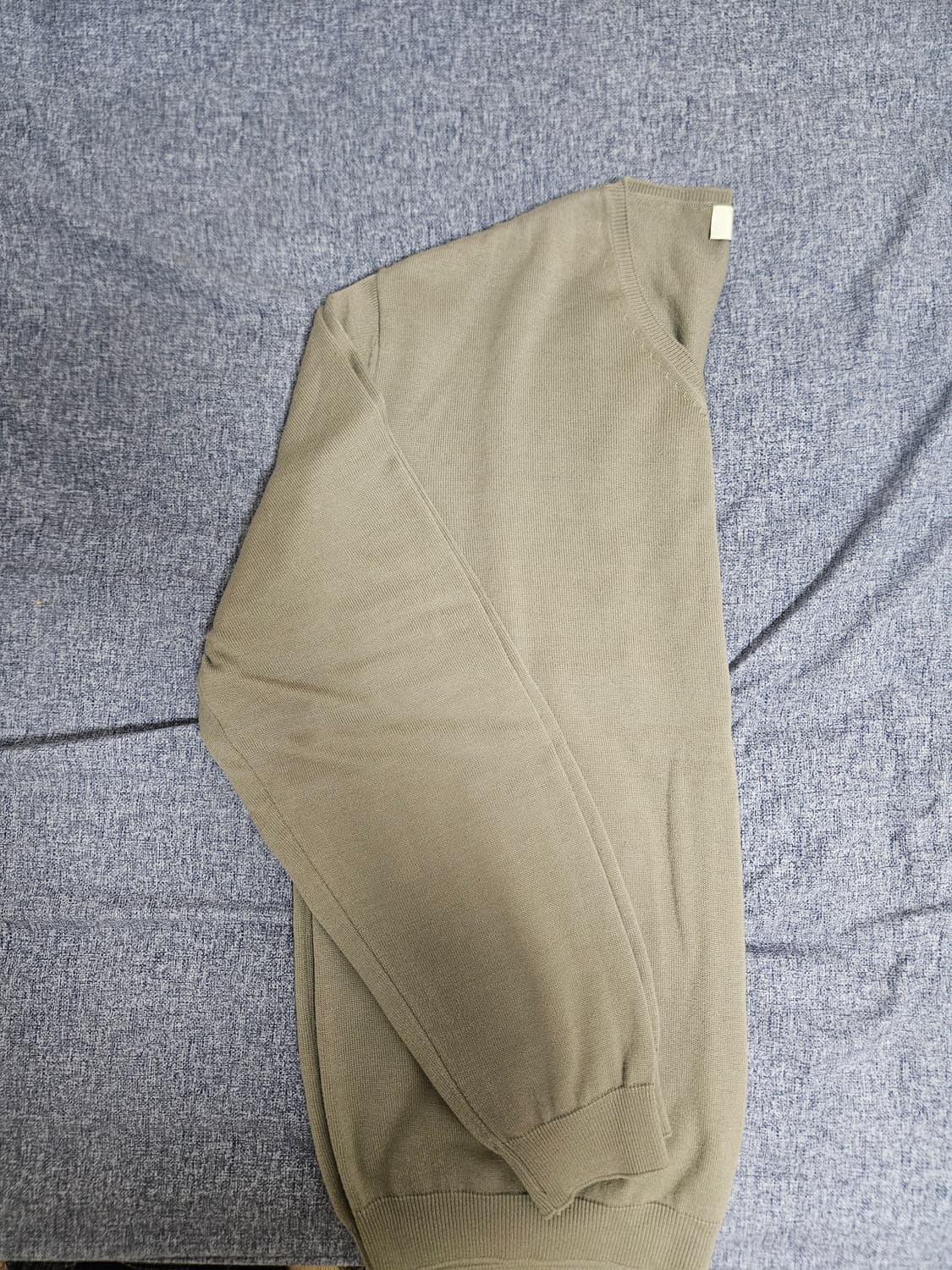 마이라이브러리 브이넥니트 웜그레이 L 상품이미지5