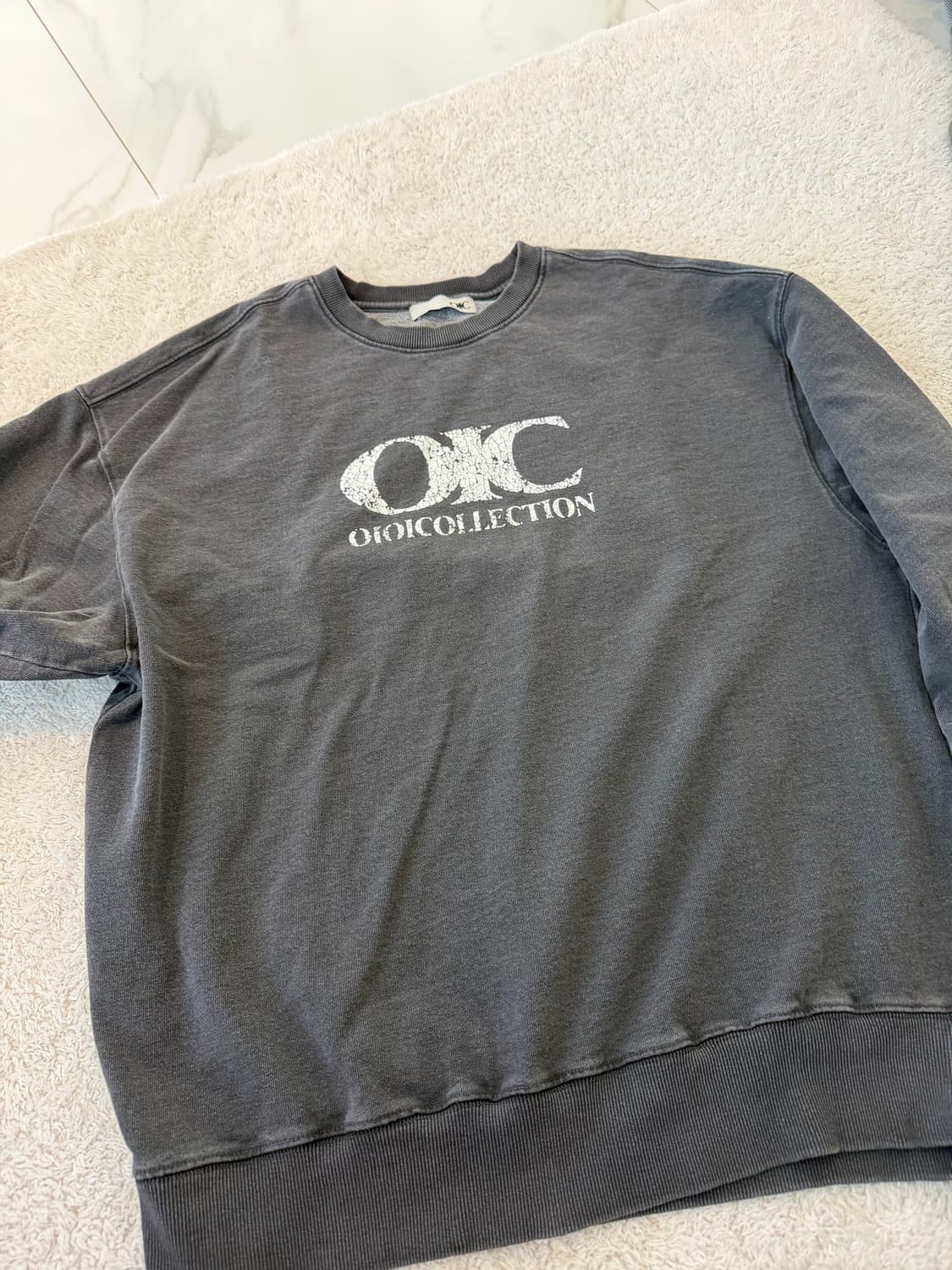 오아이오아이컬렉션 빈티지데님 맨투맨 L사이즈 상품이미지1