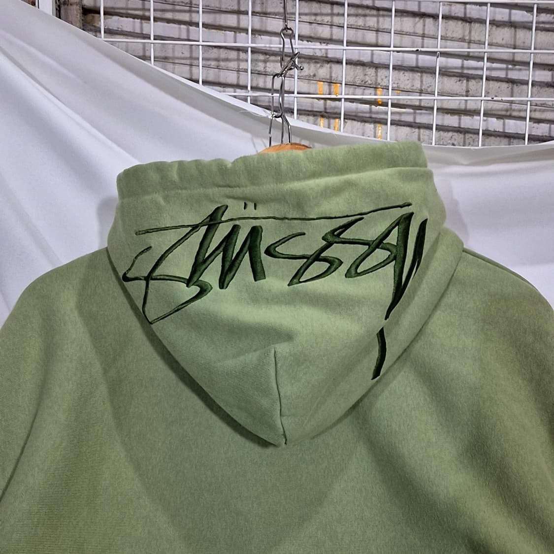 Stussy 스투시 백 아플리케 후드티 상품이미지3