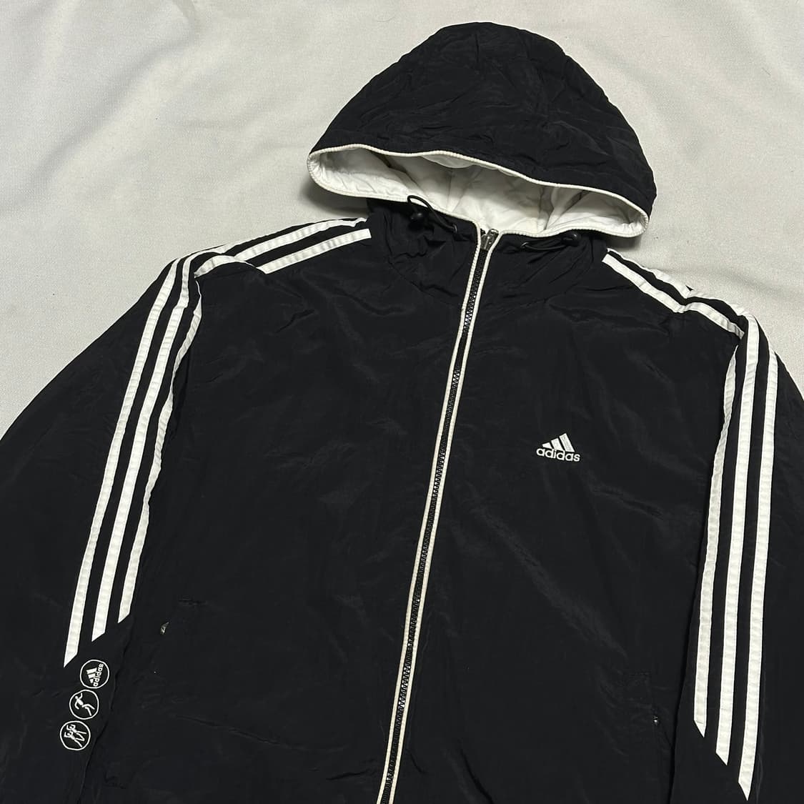 95 아디다스 블랙 나일론 후드 점퍼 상품이미지1