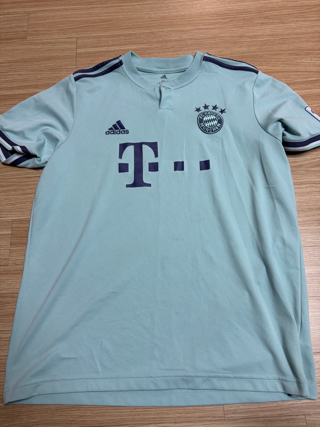 바이에른뮌헨 18-19 어웨이 유니폼  상품이미지1