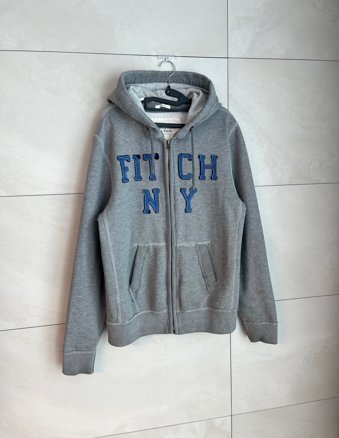 아베크롬비 뉴욕 스펠로고 대장 후드집업 그레이 [M] 상품이미지2