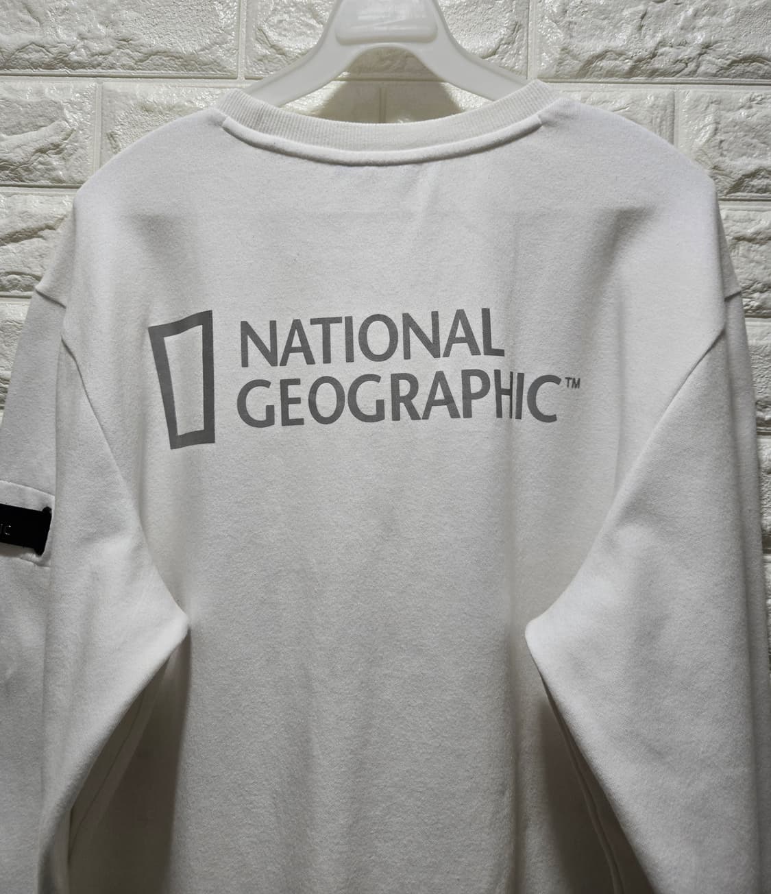 내셔널지오그래픽 블루핀 베이직로고 맨투맨 105 상품이미지8