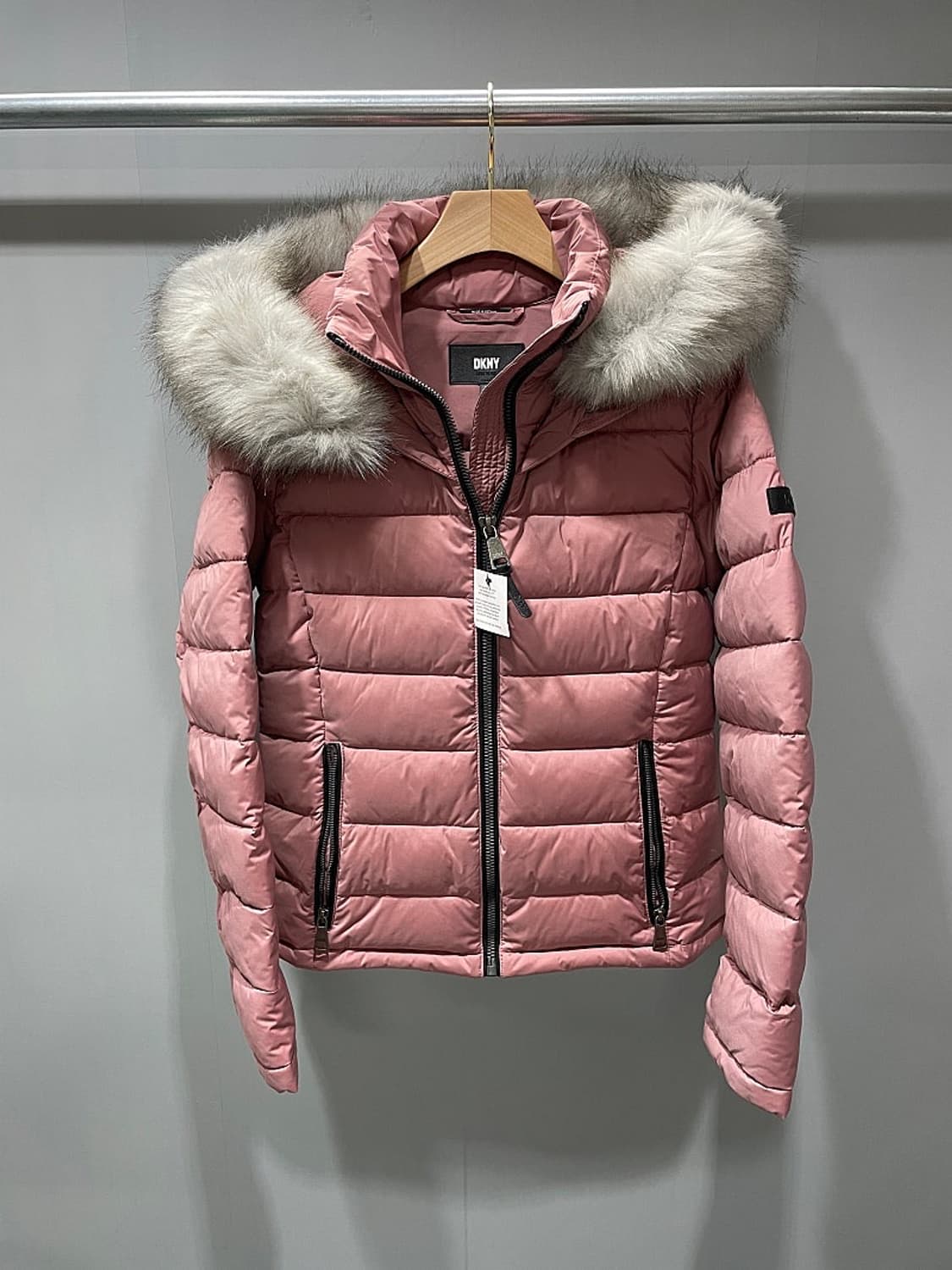 (정품/새상품) DKNY 여성 털 후드 분홍 점퍼 상품이미지1