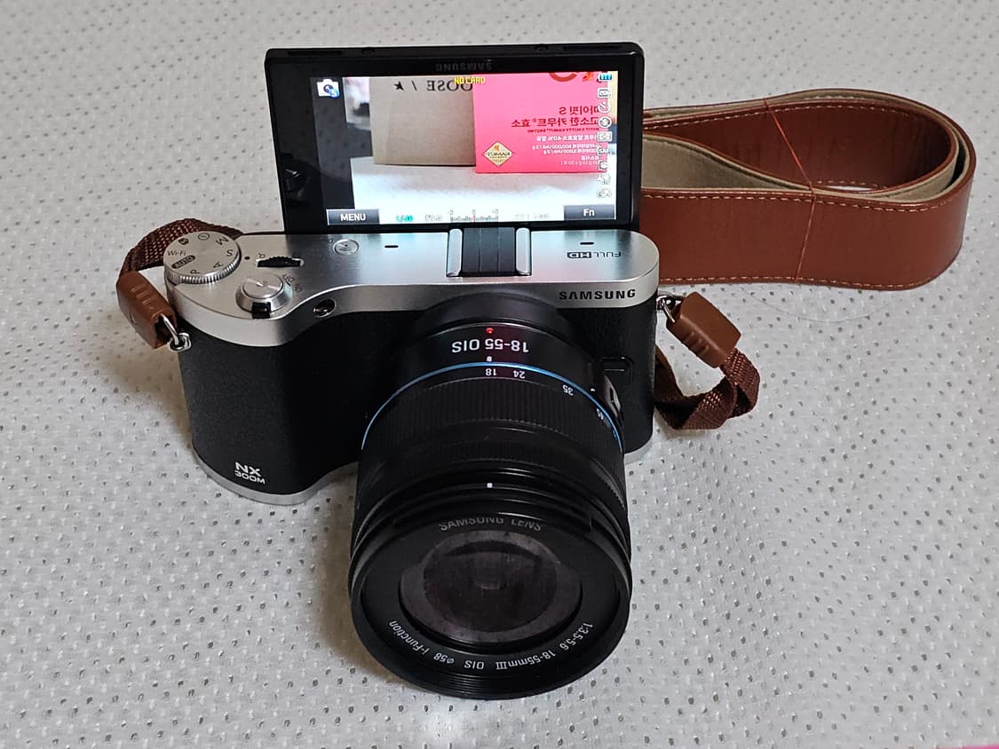 삼성 NX300M 미러리스 카메라 상품이미지1