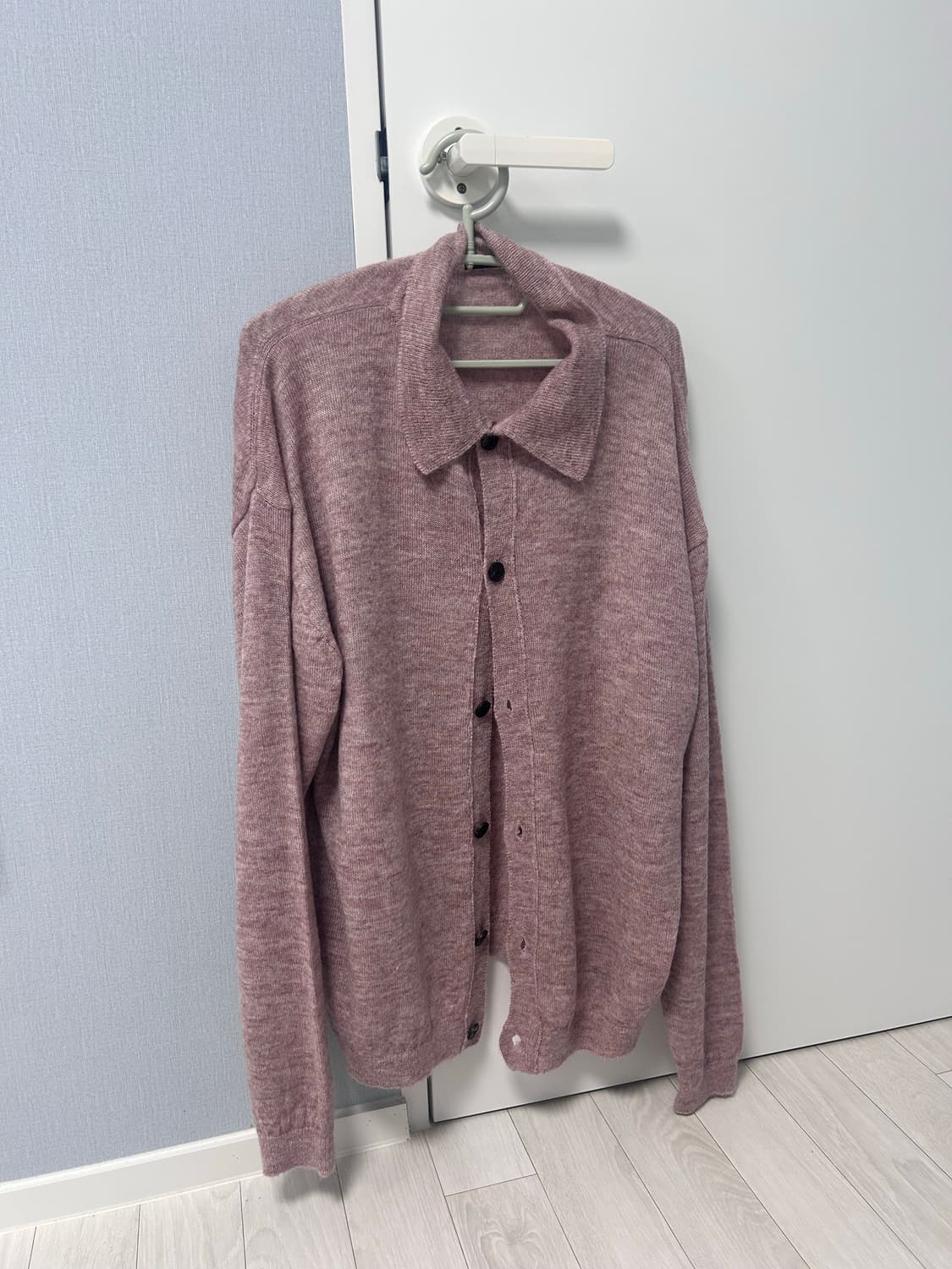 해칭룸 모헤어 핑크 가디건 상품이미지1