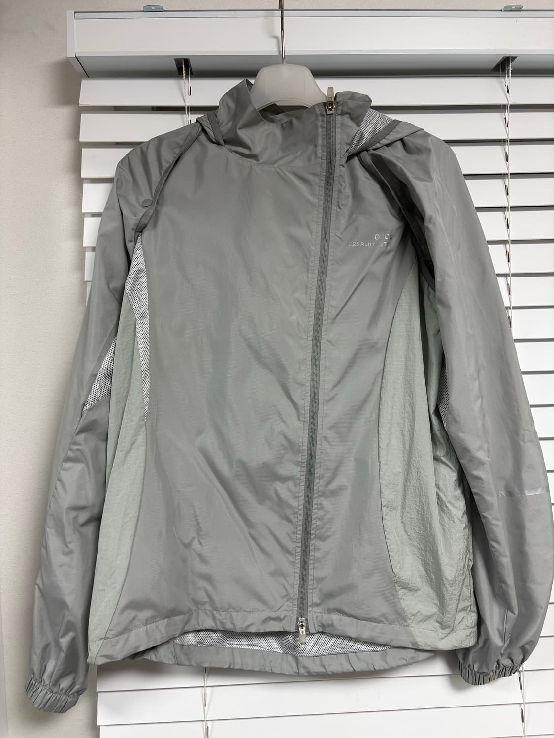 오호스 세퍼러블 윈드브레이커 상품이미지1