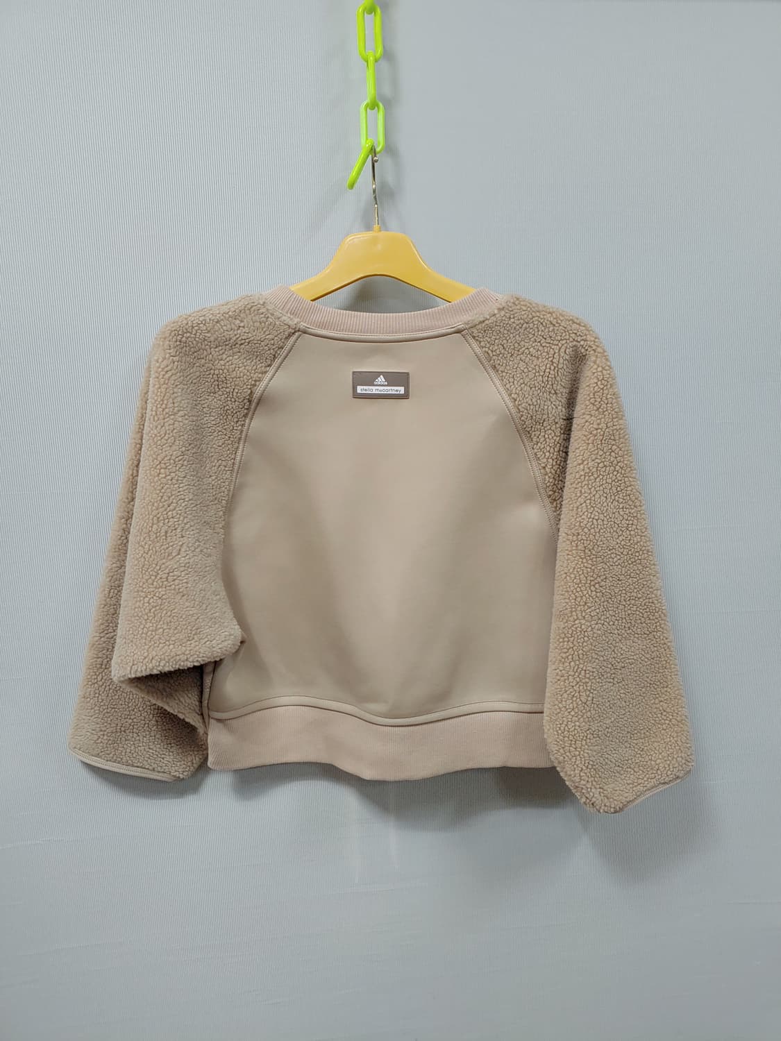 아디다스 스텔라 맥카트니 크롭 플리스 셔츠 상품이미지2