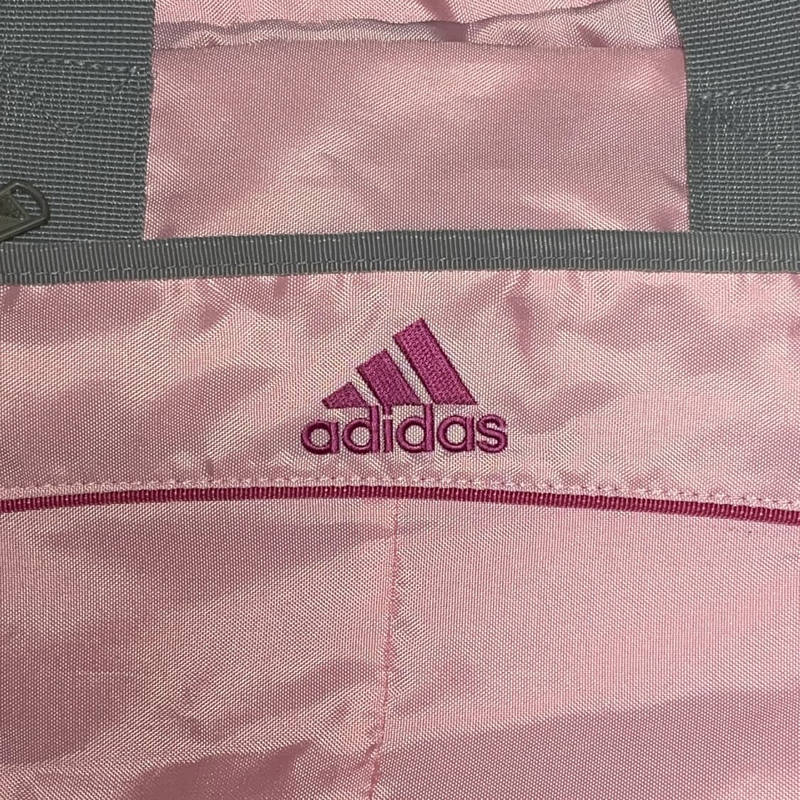 Adidas Grey&Pink sport duffel bag 상품이미지4