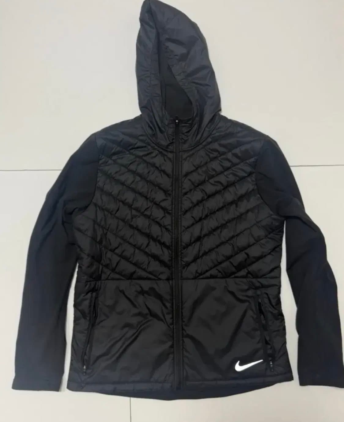 나이키 남성 에어로레이어 바람막이  블랙  nike 중고 상품이미지1