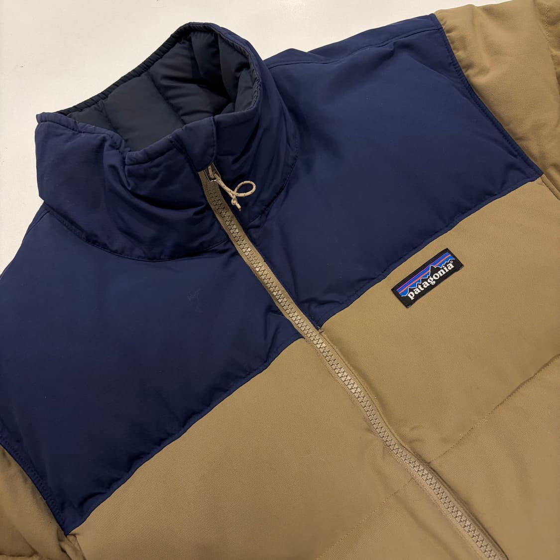 [M] 파타고니아 비비다운 투톤 패딩 점퍼 D902 상품이미지3