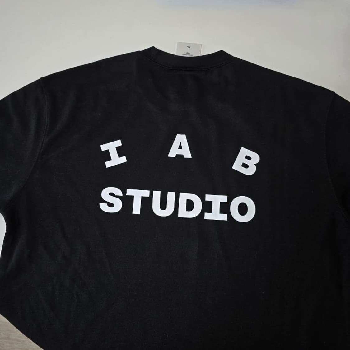 (새상품/XL)아이앱스튜디오 블랙 반팔 상품이미지6