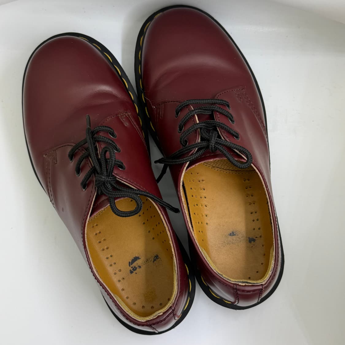 [정품] 닥터마틴 1461 3홀 체리레드 (UK4 / 230-235) 상품이미지4