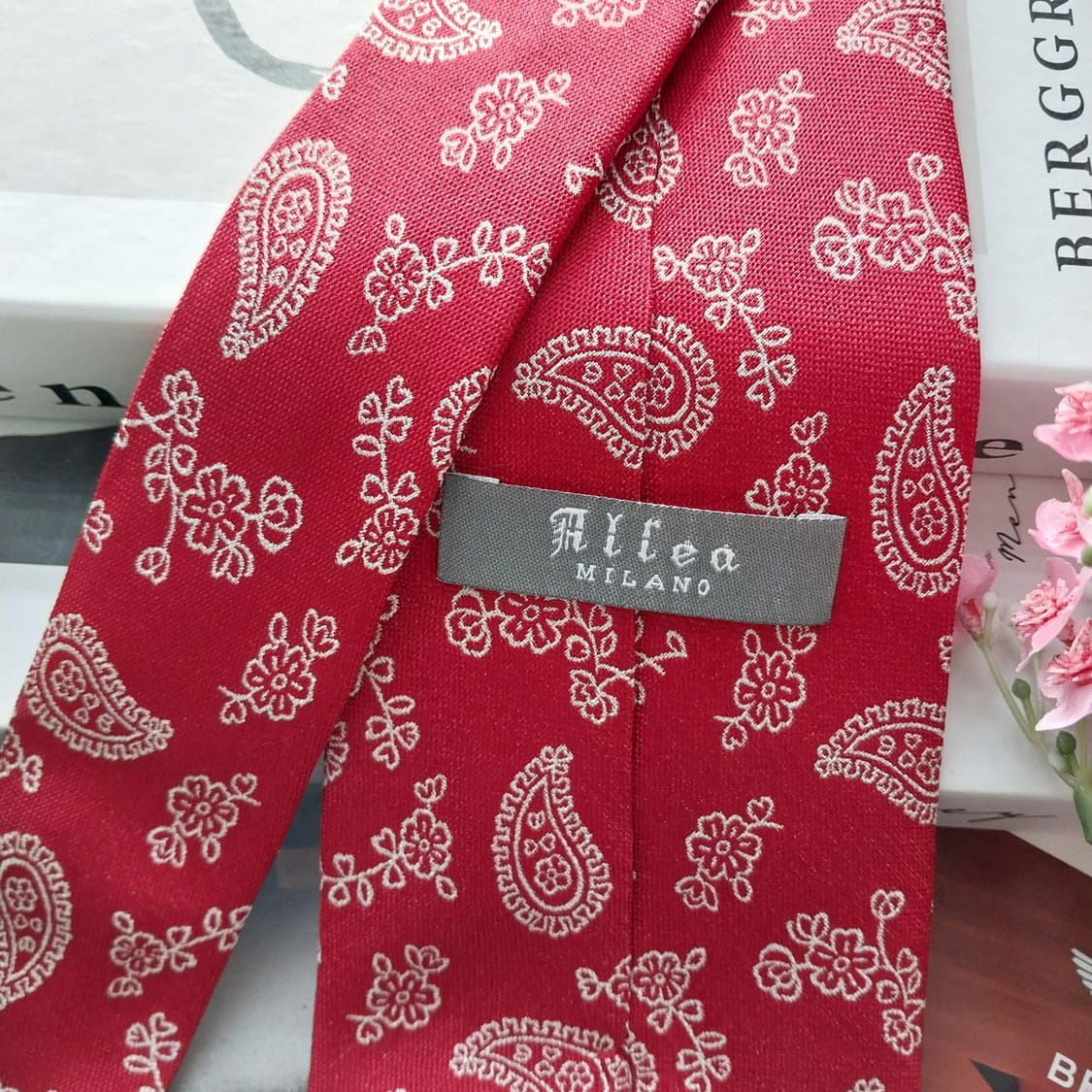알테아 실크 레드 페이즐리 자카드 넥타이 9.6cm A+등급 K1438
 상품이미지7