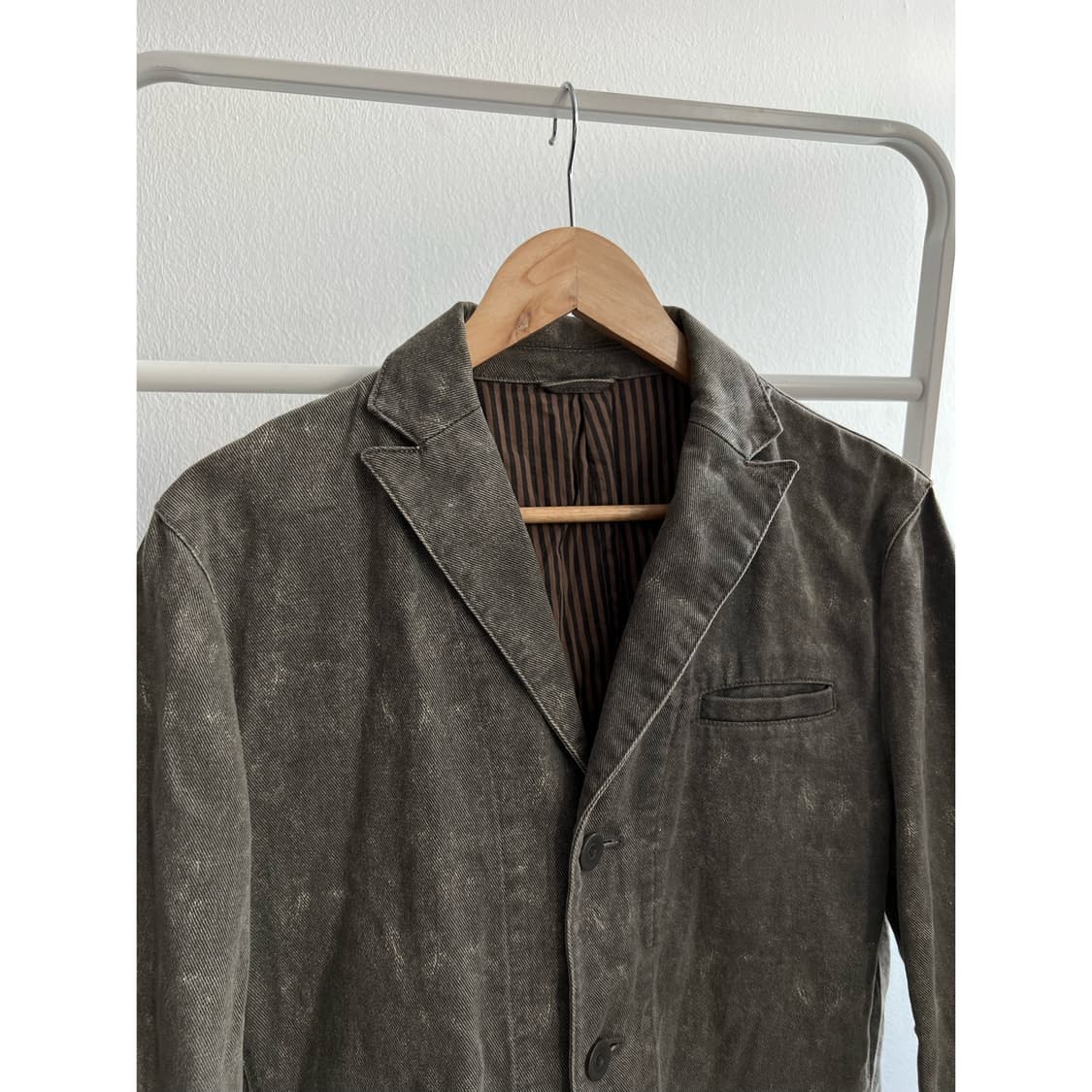 루이스 샤블론 스톤 워시드 3버튼 데님 자켓 상품이미지4