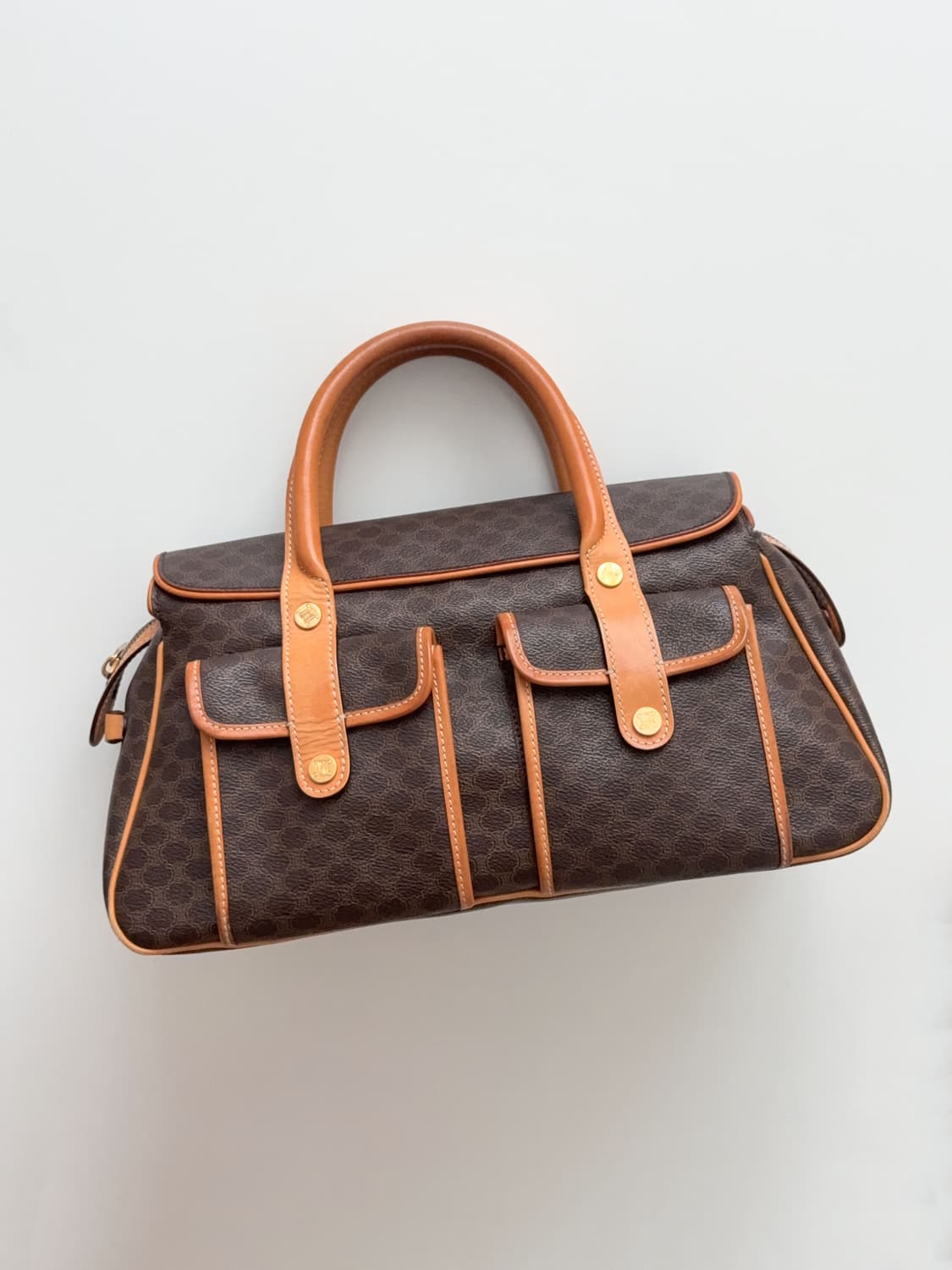 셀린느 마카담 포켓 토트백 상품이미지5