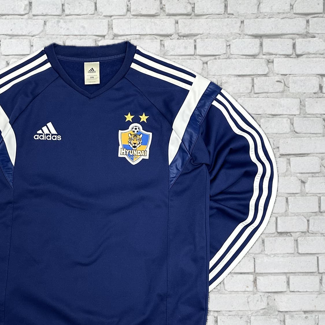 아디다스 울산현대 트레이닝탑 스웨트 95 상품이미지1