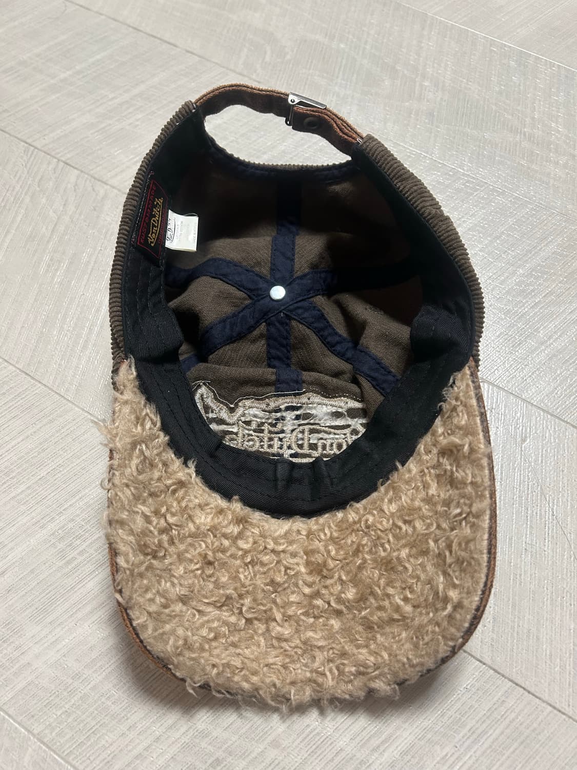 본더치 가죽 양털 볼캡 상품이미지2