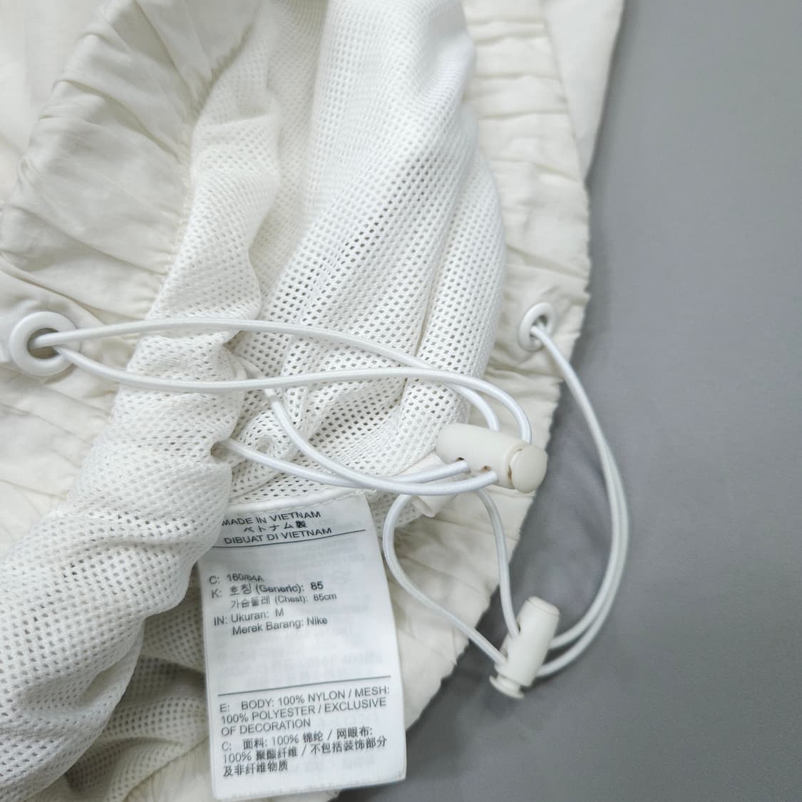 나이키 에센셜 윈드러너 m 상품이미지5