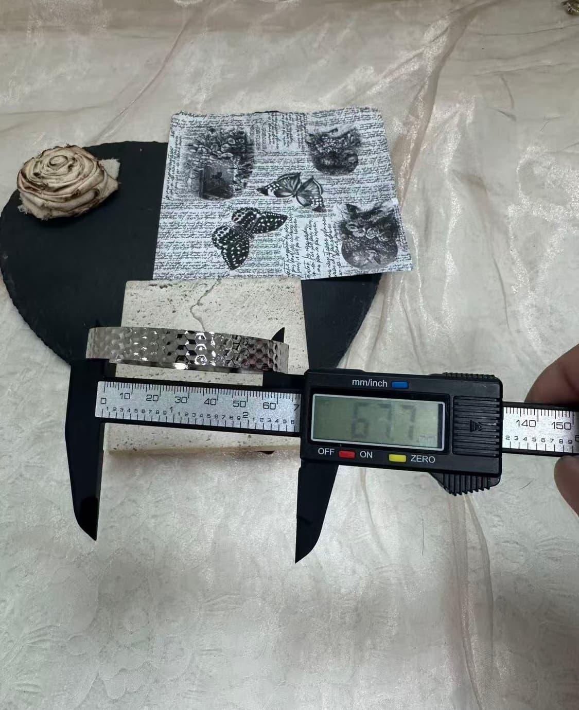 빈티지 실퍼톤 해머링 메탈 팔찌 상품이미지2