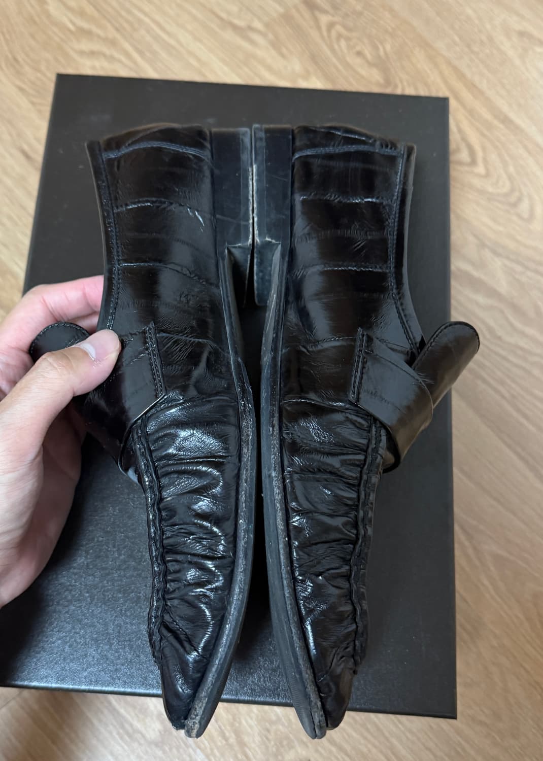 더로우 eel soft loafer 43.5사이즈
The row 상품이미지7