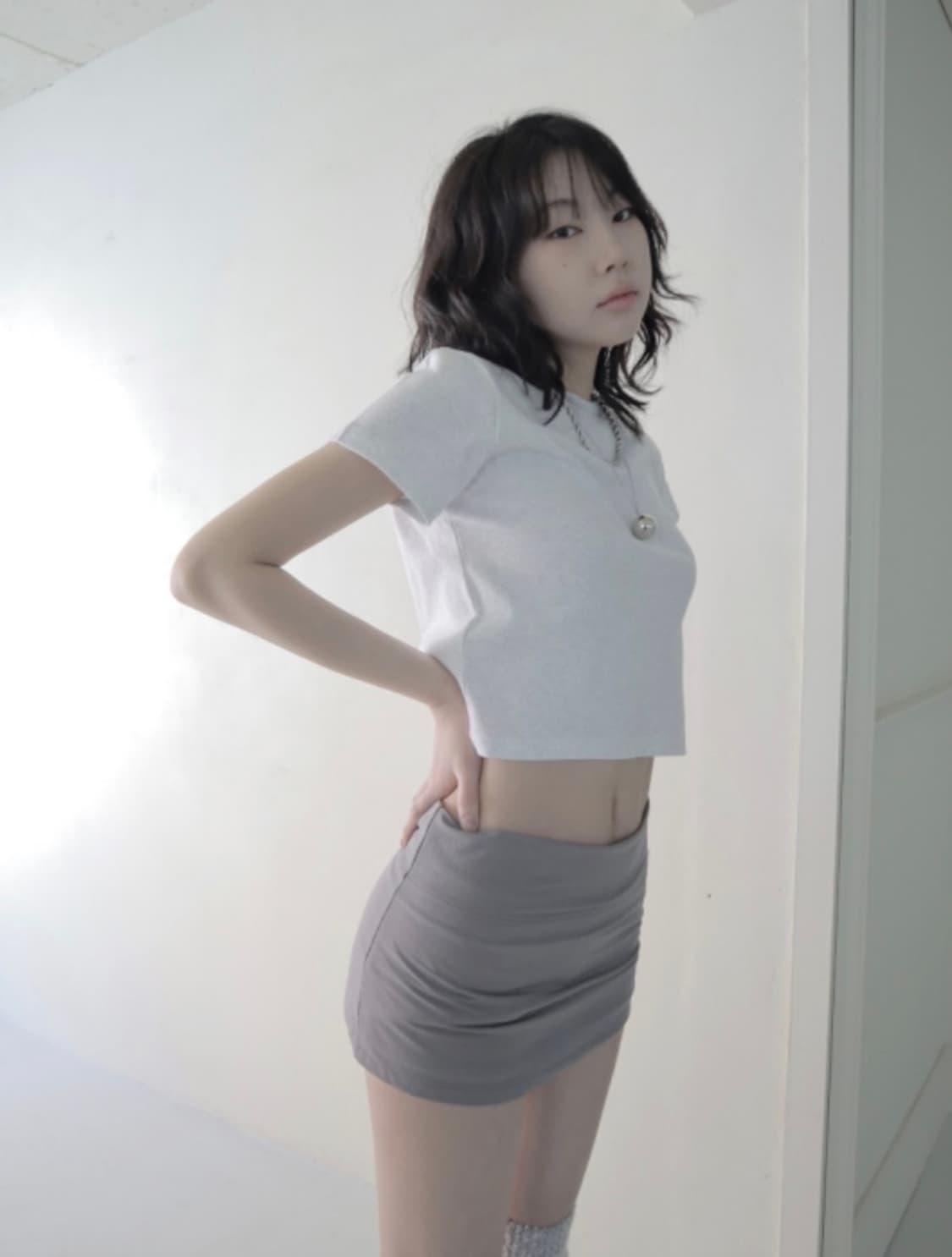 lalameemee Draping off shoulder top 코디세트 상품이미지4