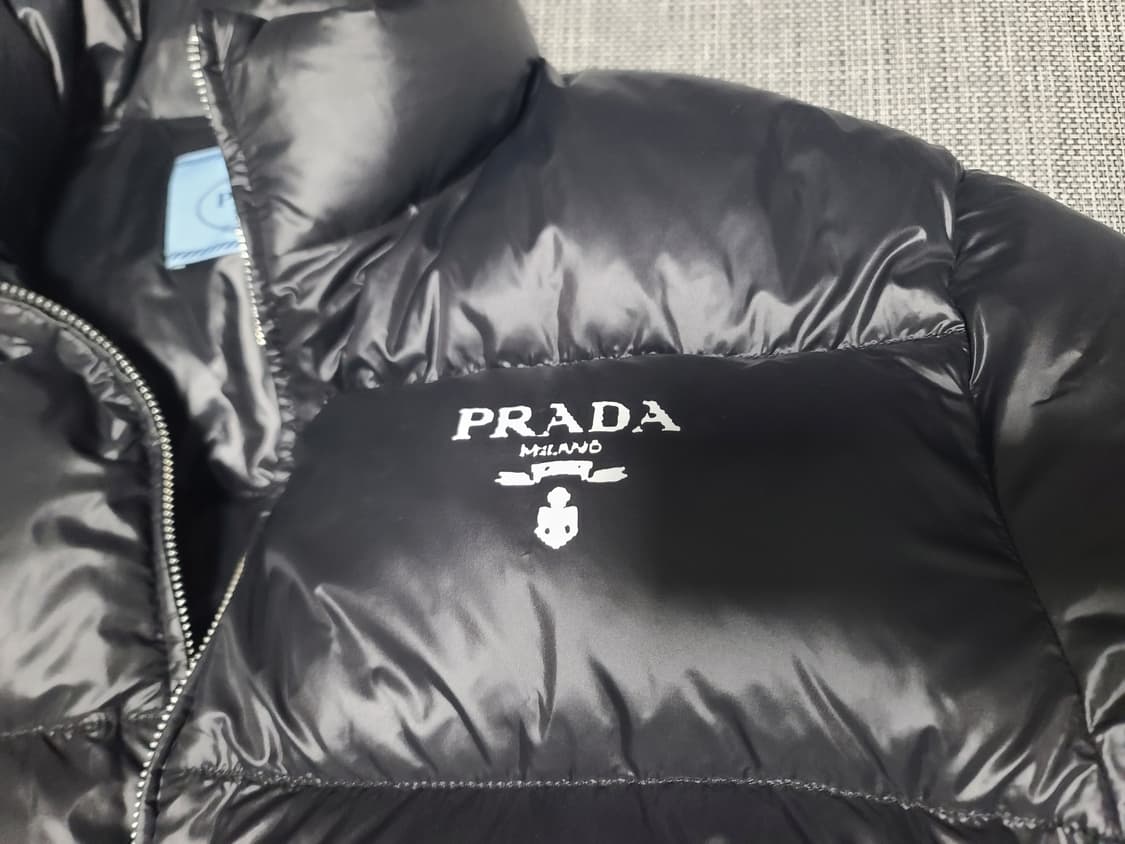 프라다 리나일론 다운 자켓 패딩 38 사이즈 상품이미지3
