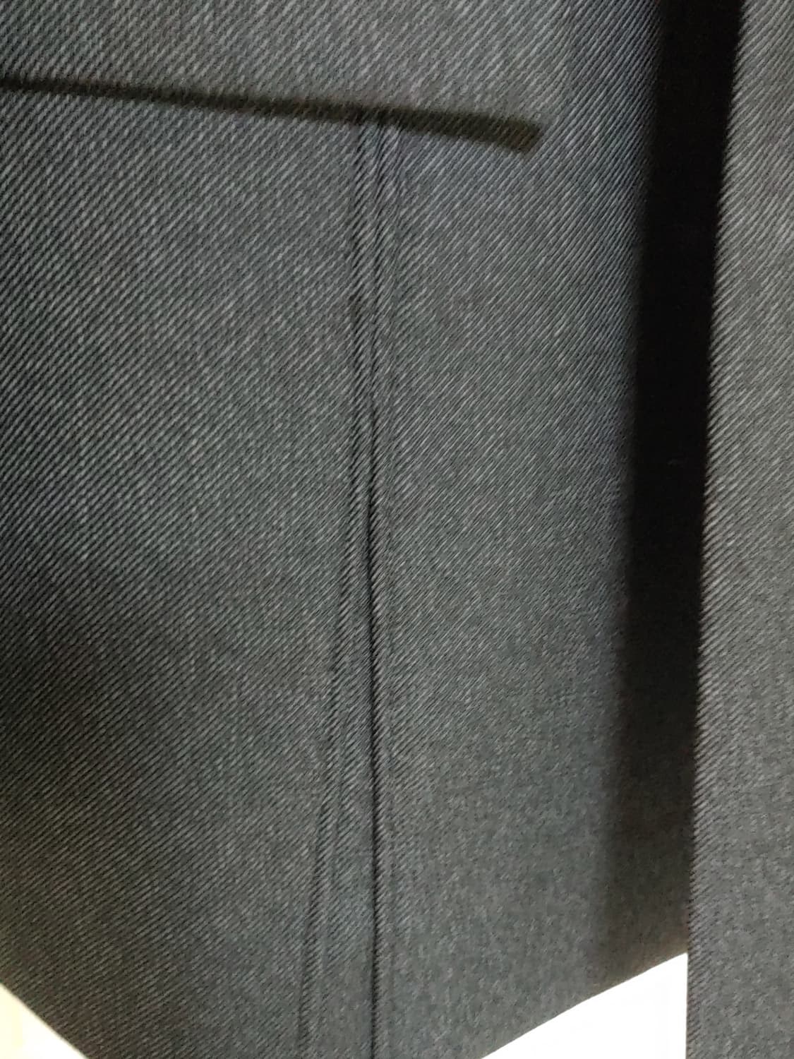 우영미 22ss 블랙 울 파이핑 셋업 자켓 팝니다 상품이미지3