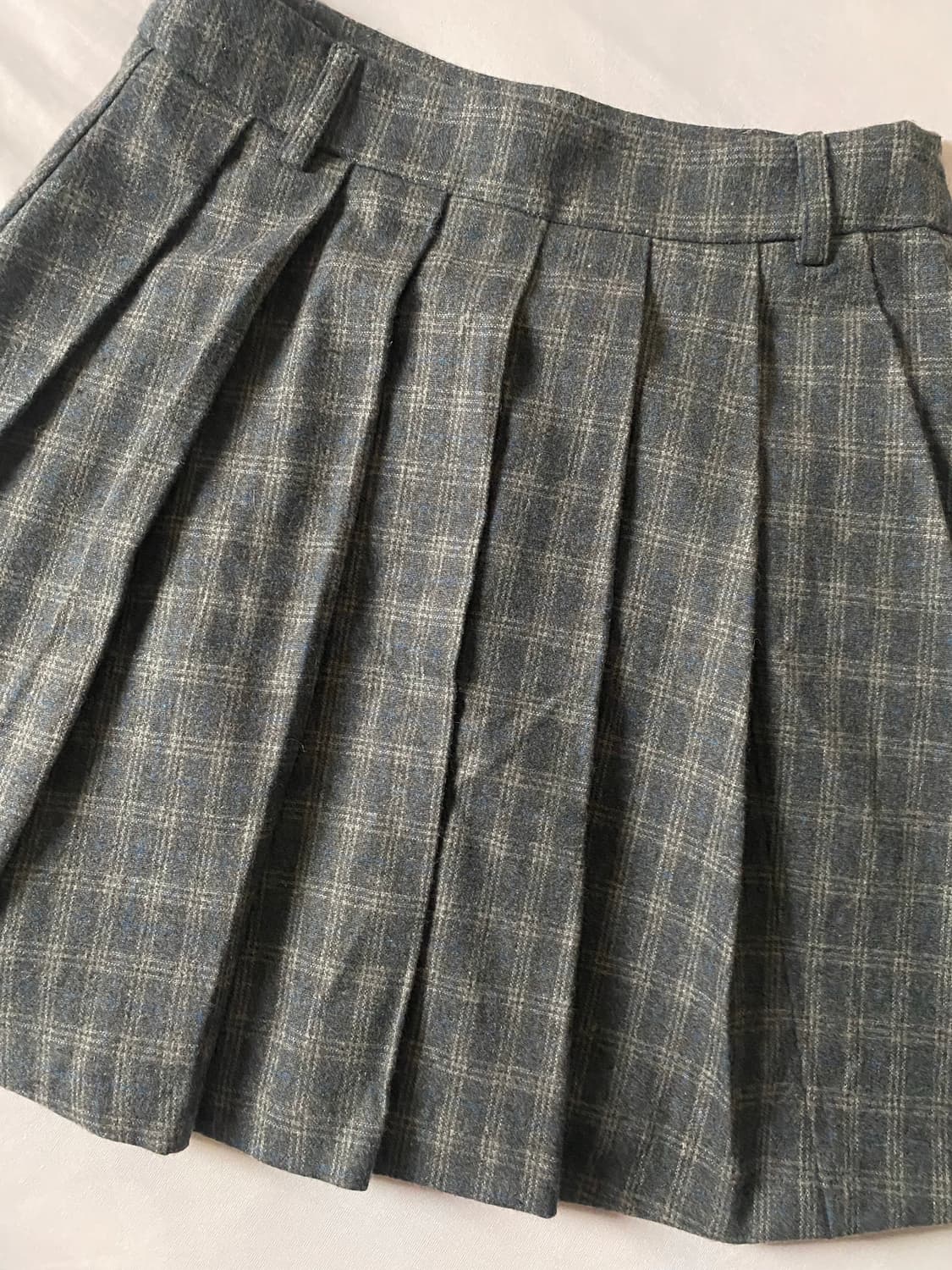 플리츠 체크 그레이 차콜 미디스커트 미디 스커트 상품이미지1