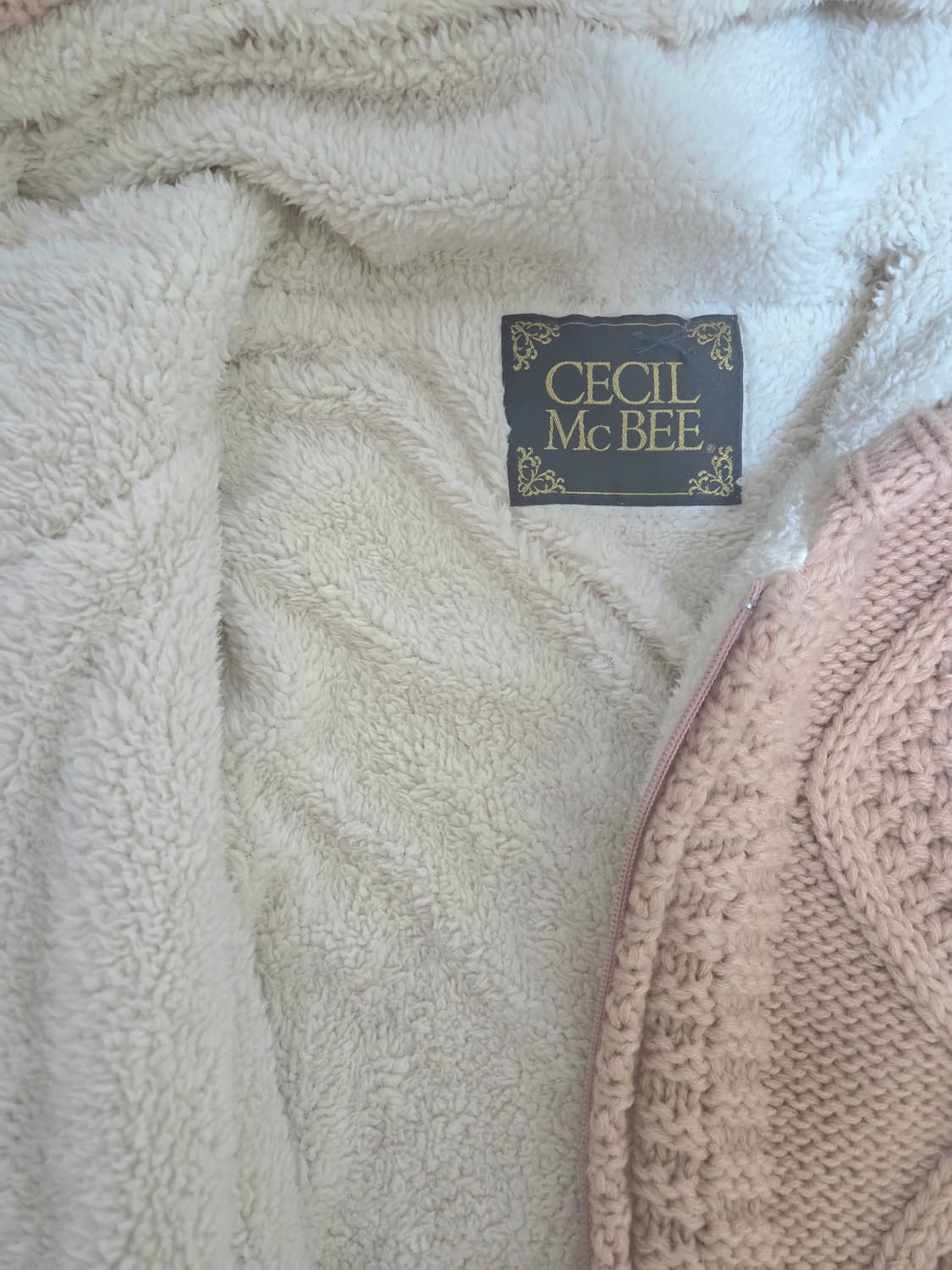 세실맥비 cecil mcbee 핑크 양털 가디건 후드집업 상품이미지2