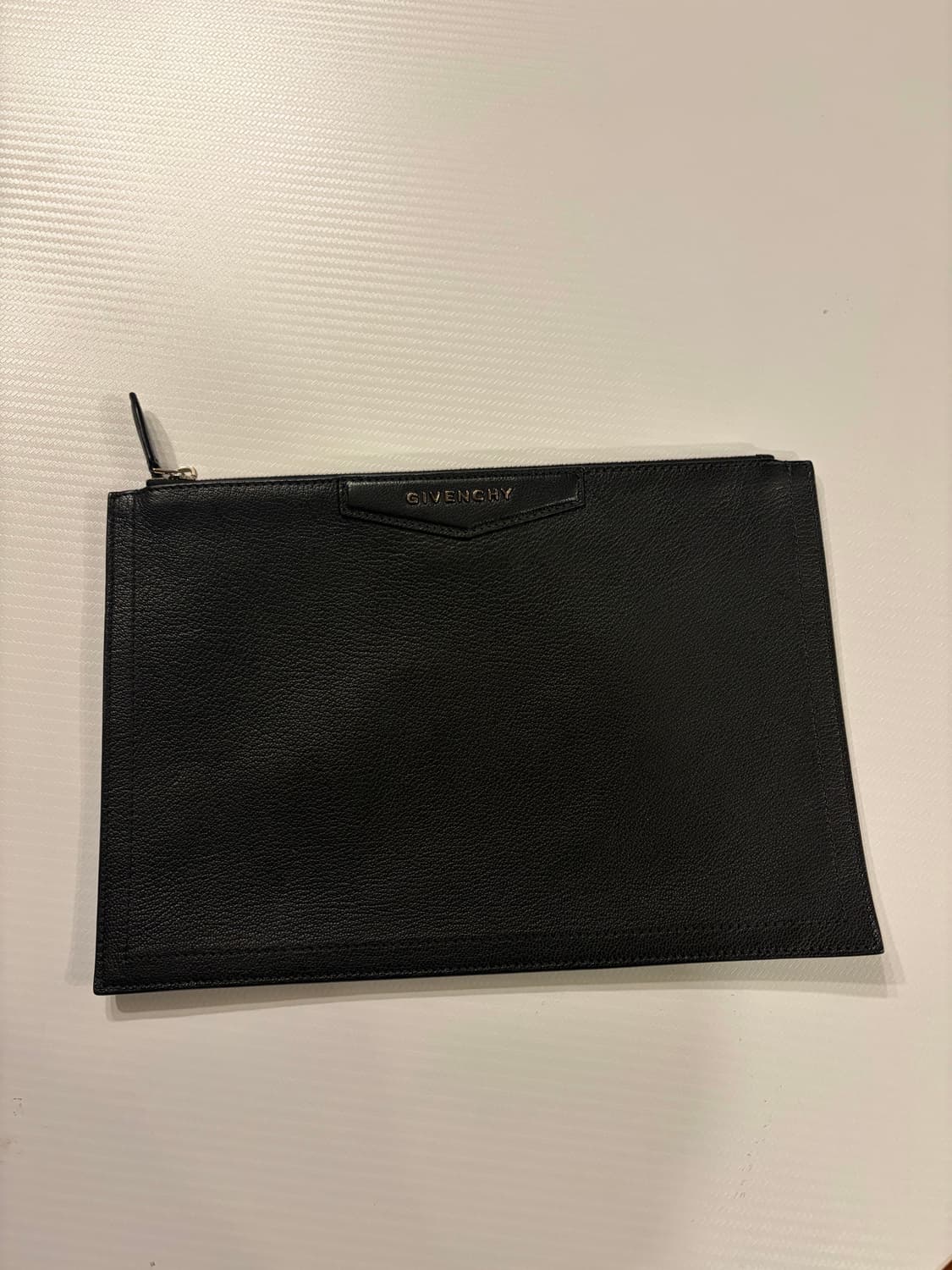 지방시 안티고나 클러치백 상품이미지1