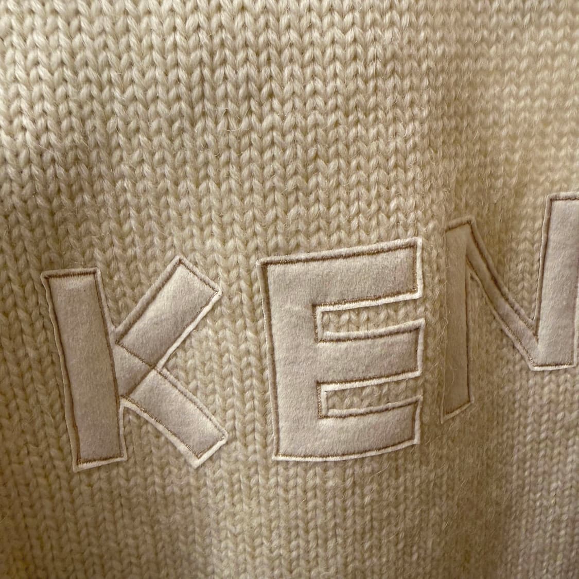 겐조 니트 가디건 브이넥 더블 포켓 지퍼 클로징 디테일 레귤러핏 아이보리 상품이미지6