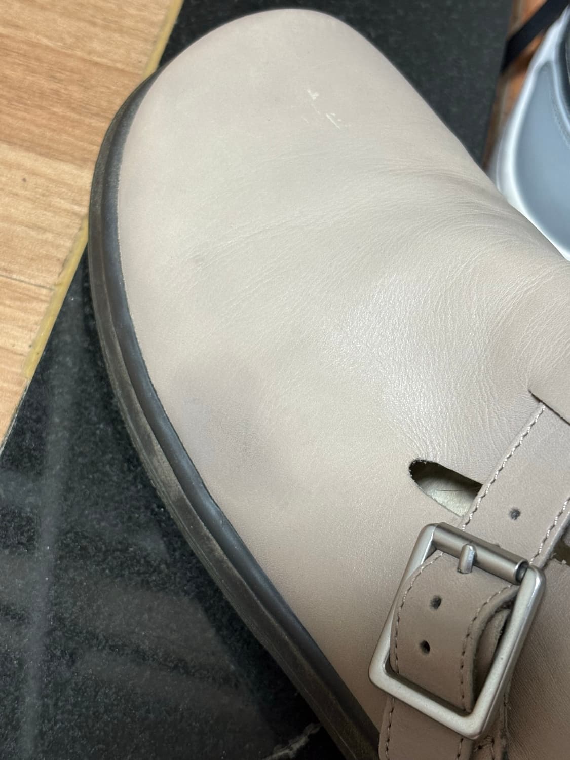 닥터마틴 패트리샤 털 슈즈 상품이미지10