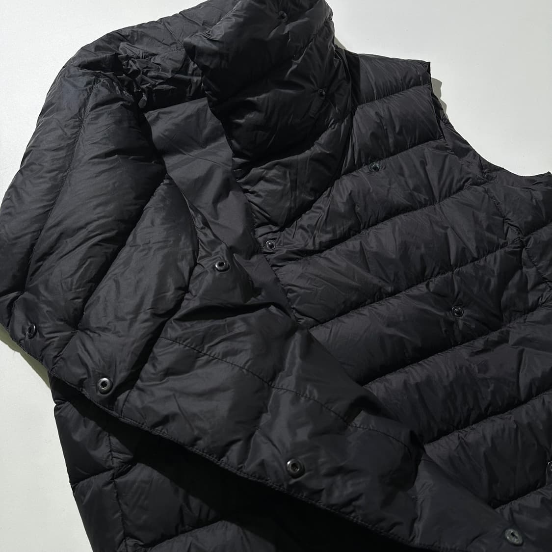 로렌 랄프로렌 다운 하이넥 패딩 푸퍼 조끼 상품이미지7