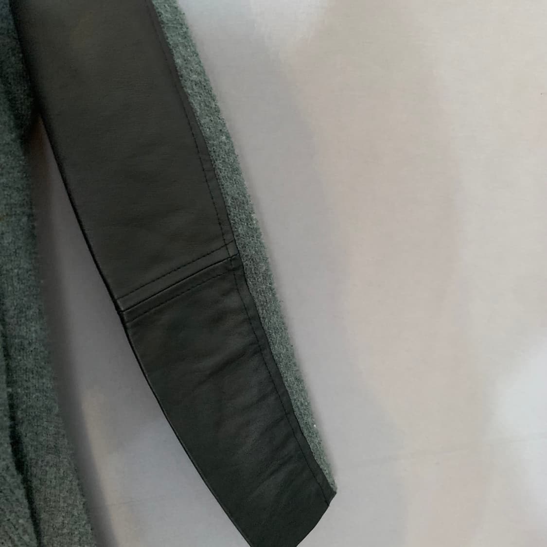 1 MAJE 마쥬 양가죽 배색 오픈 숄카라 니트 가디건 상품이미지5