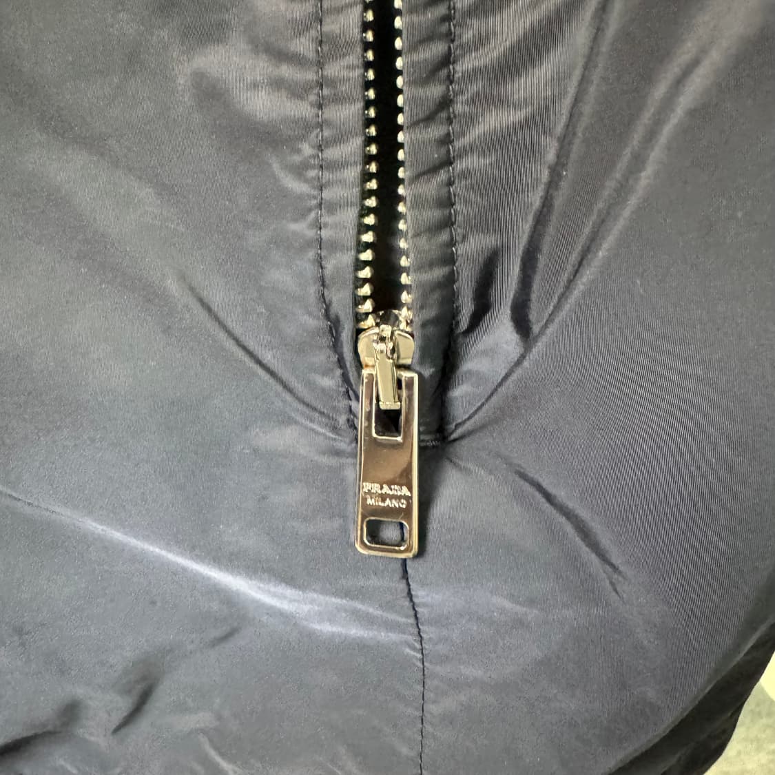 프라다 남성 바람막이 네이비/그린 50 상품이미지3