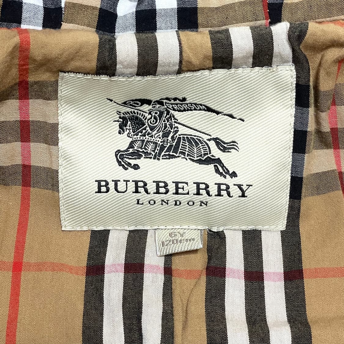 버버리 레드 떡볶이 코트 아동6Y/120 상품이미지5