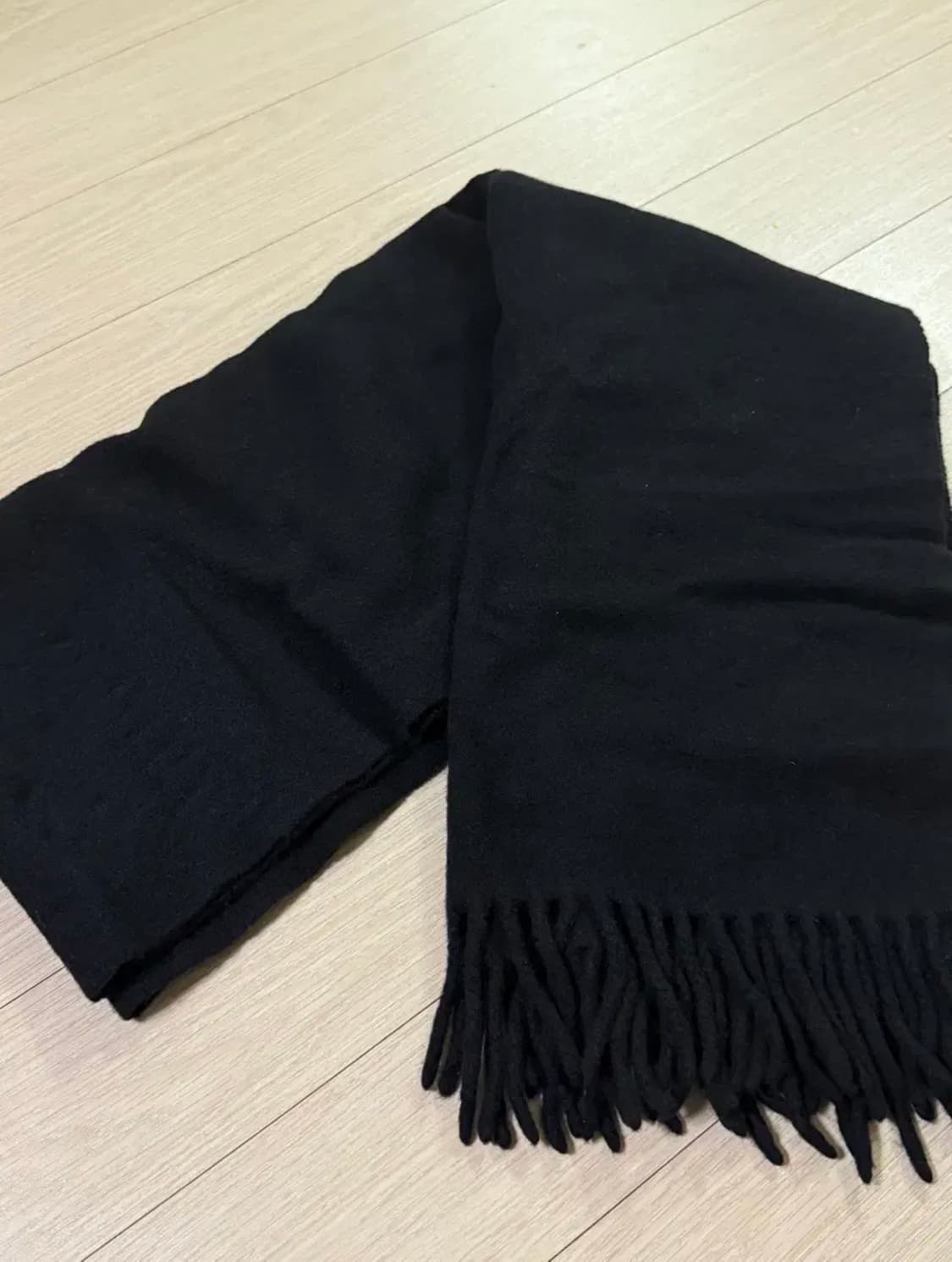 아크네 스튜디오 머플러 상품이미지2