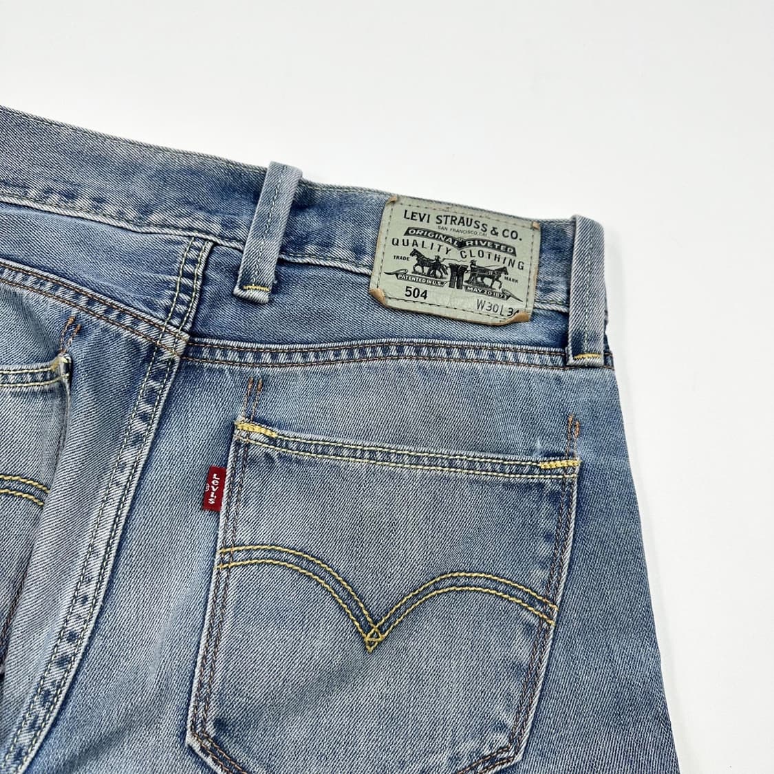 리바이스 504 오리지널 실버탭 데님 팬츠 (30인치) 상품이미지5