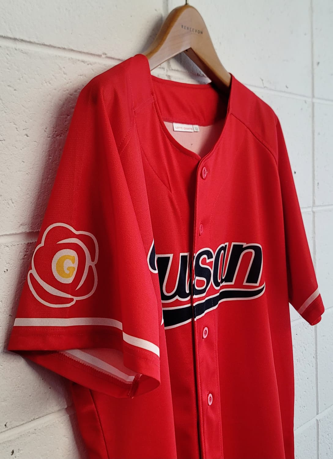 [95.M] 롯데자이언츠 부산 동백유니폼(응원용의류) 판매 상품이미지5