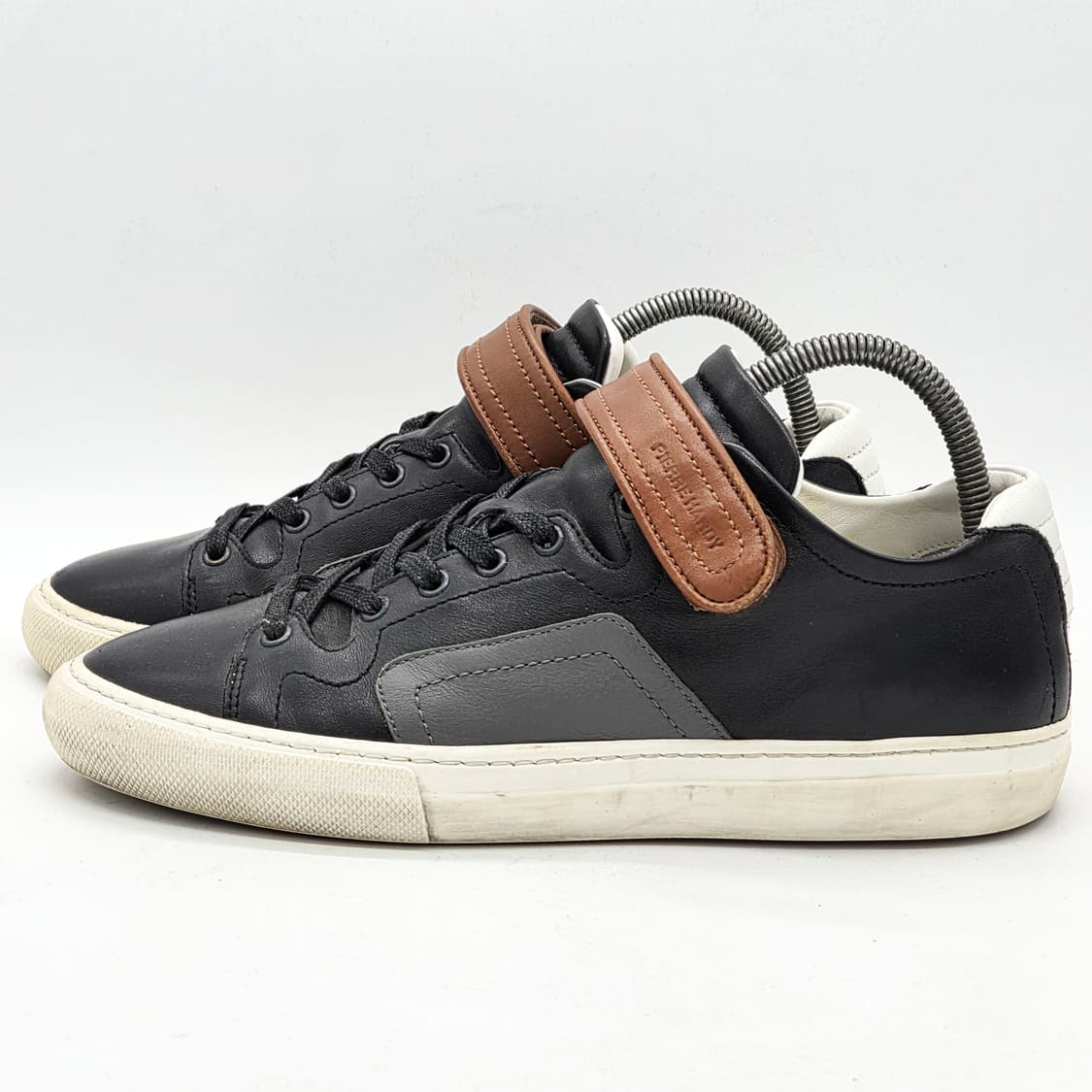 피에르 하디 벨크로 로우탑 스니커즈 블랙 (41)  상품이미지1