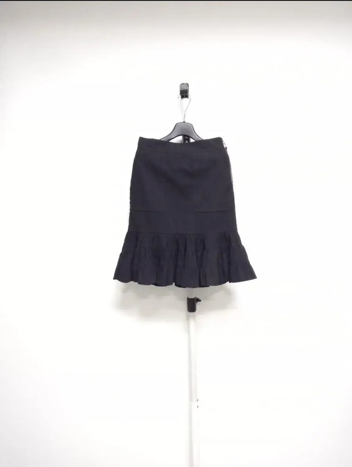 럭키슈에뜨 깍은스웨이드 프릴 스커트 55 상품이미지1