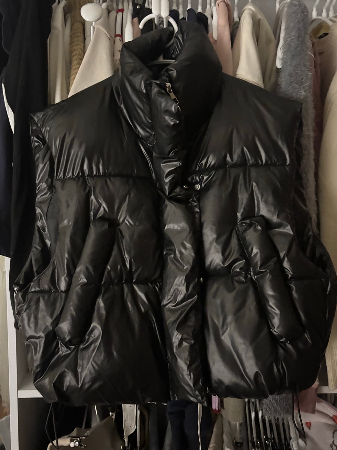 블랙 크롭 조끼 패딩 상품이미지1