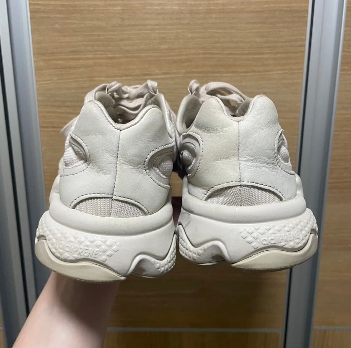 (250)아디다스 오즈위고 베이지 상품이미지4