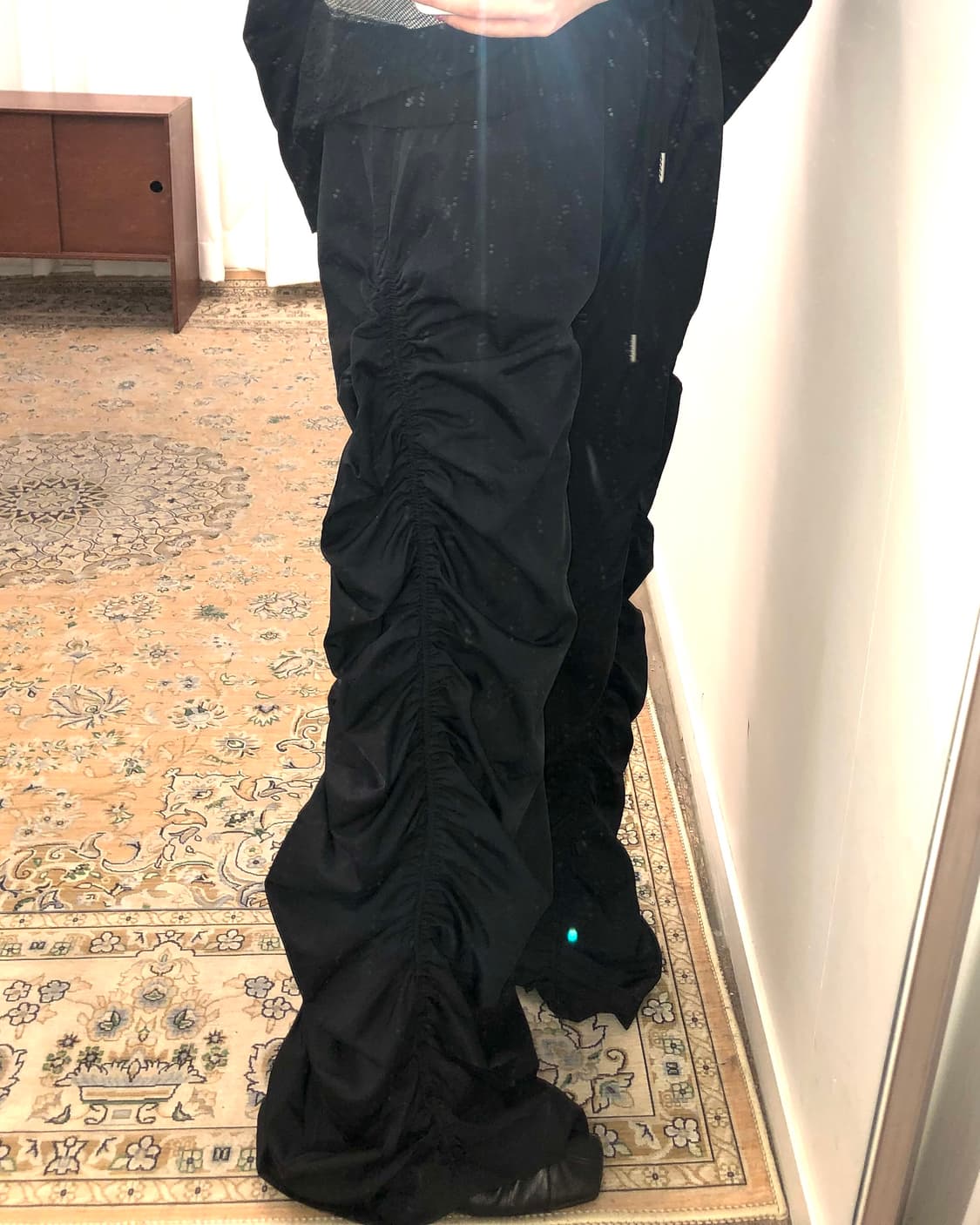 블랙 셔링 밴딩 팬츠 상품이미지3