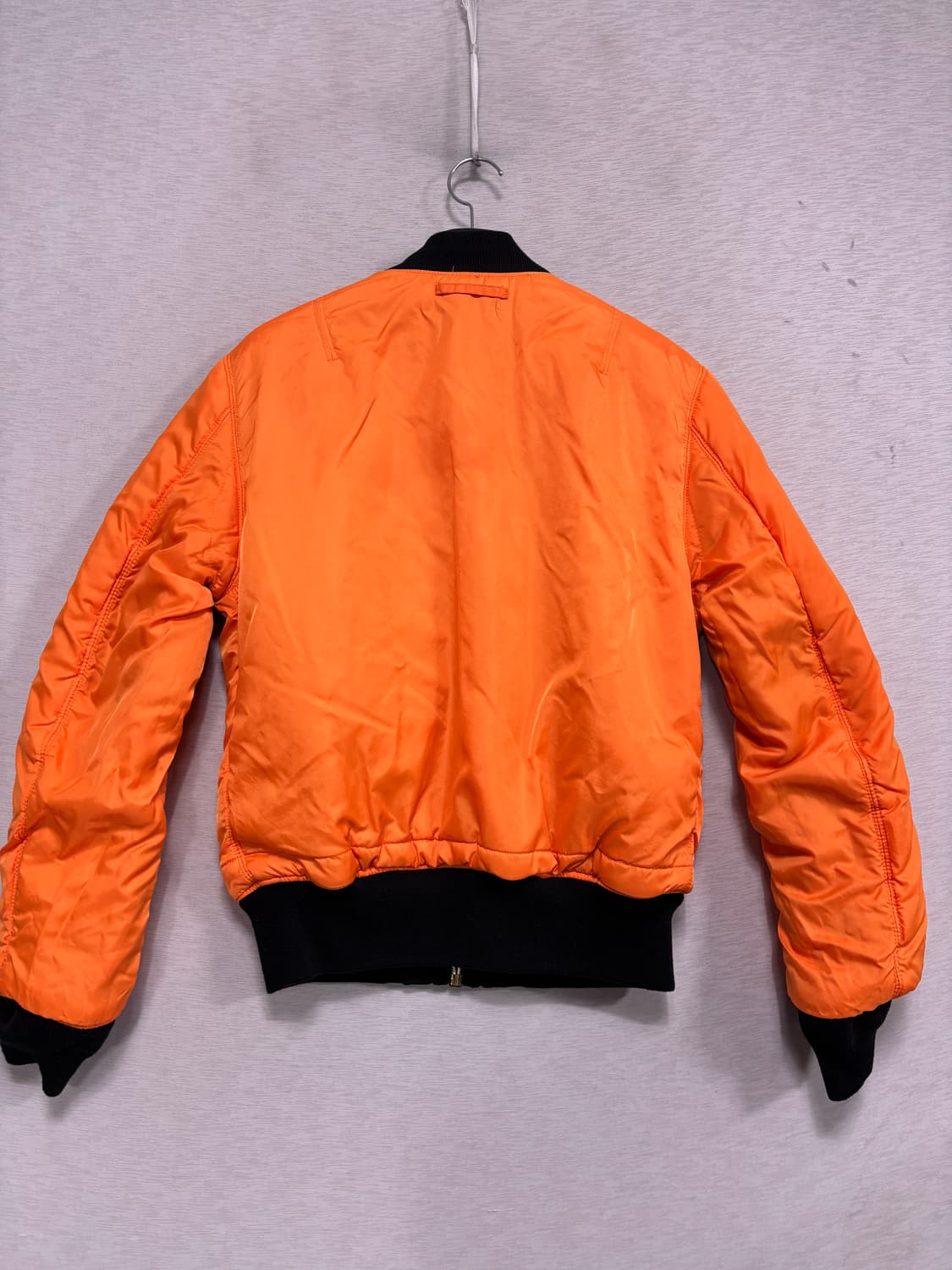 알파 인더스트리 MA-1 항공점퍼 M 상품이미지7