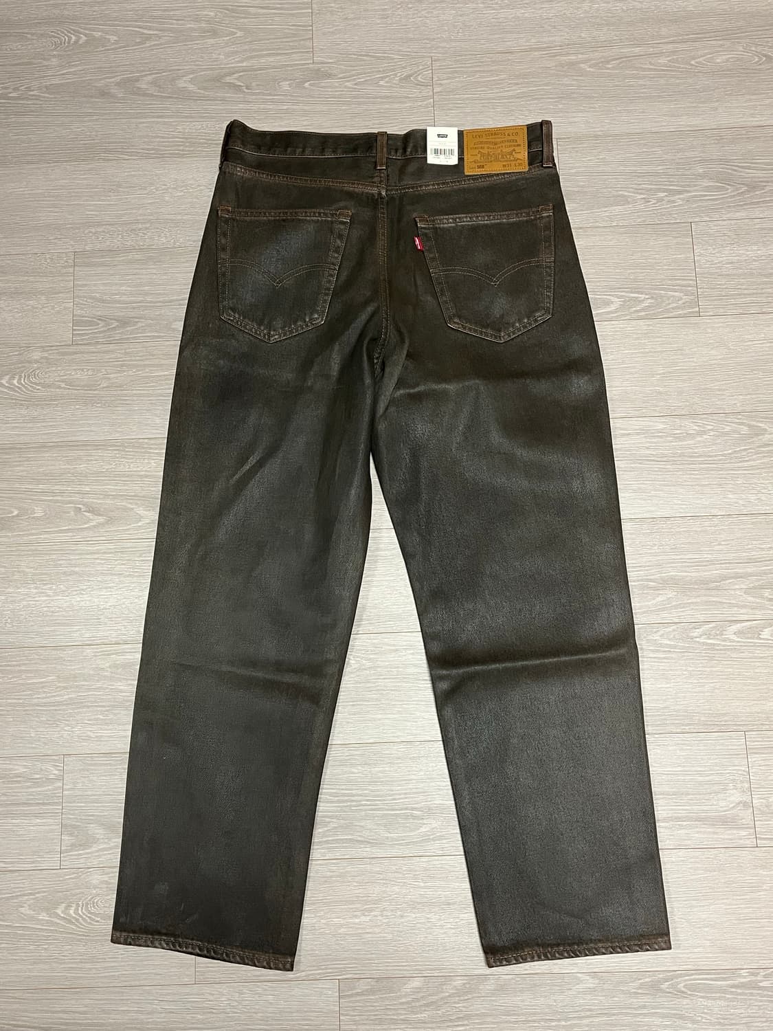 (국내미발매, 새상품) 리바이스 568 왁스 코팅 데님 팬츠 상품이미지6